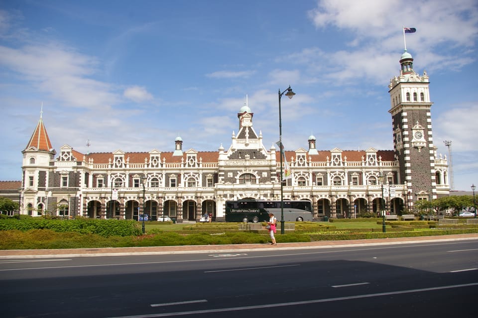 Dunedin Railway Station facade