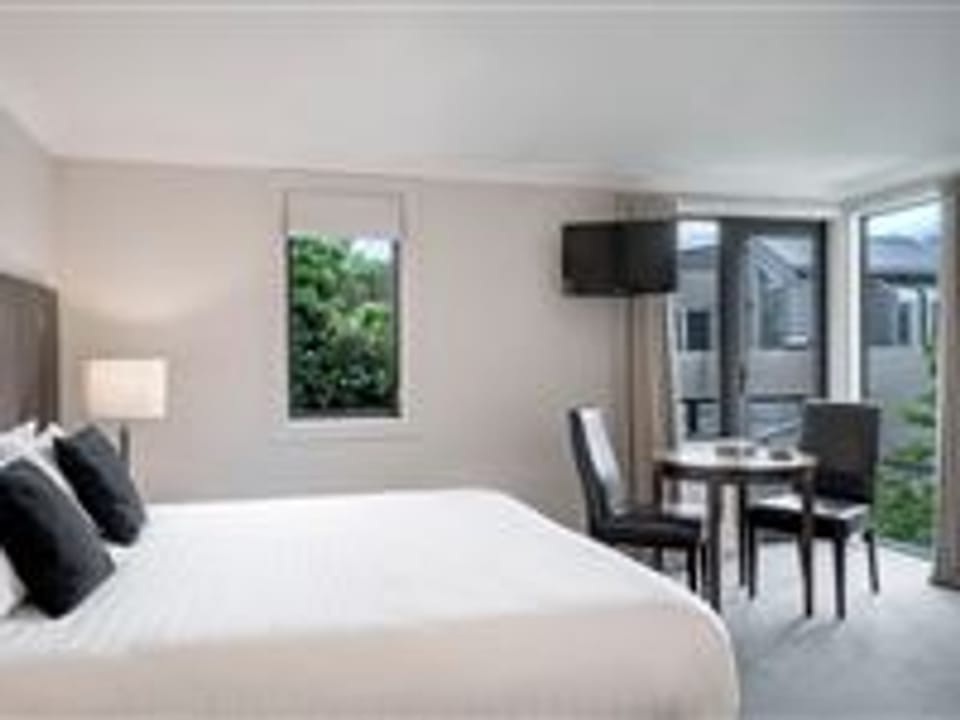 Peppers Beacon – Hotel Room interior