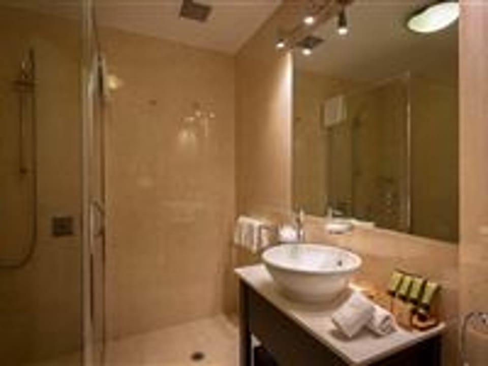 Peppers Beacon – Hotel Room view 2