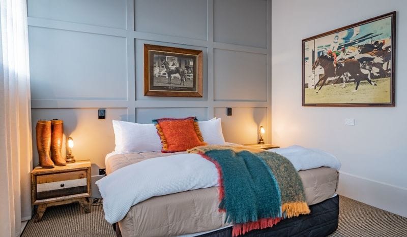 Poshtel – Room interior view 3